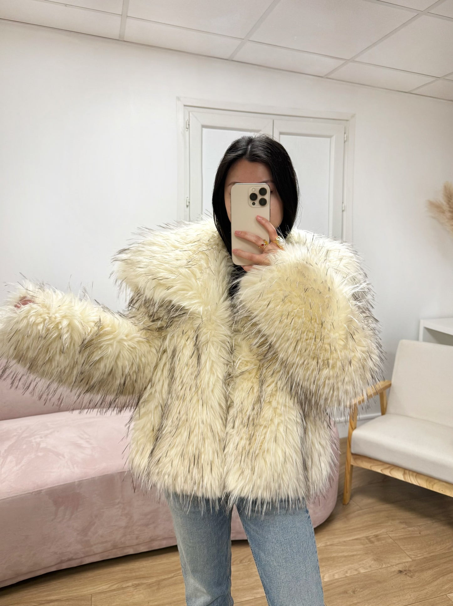 Manteau Margot en fausse fourrure blanc